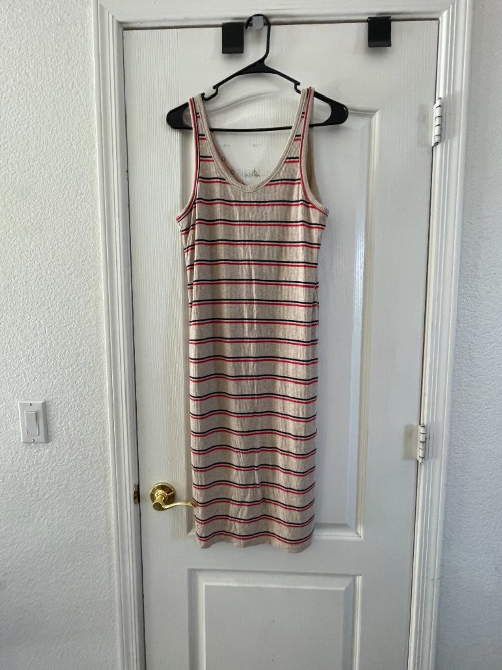 All in Favor Striped Tank Midi Dress Size M Beige Red Casual Summer Made in USA - Picture 3 of 7